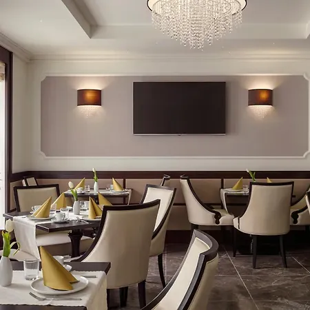 Boutique Saxonia Hotel 4*
