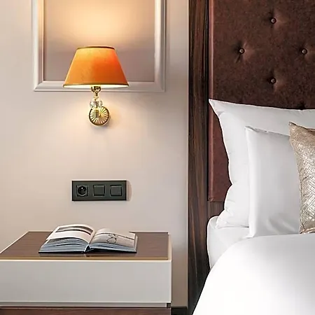Boutique Saxonia Hotel 4*